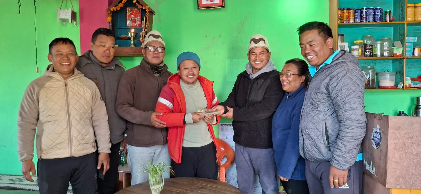 १५औँ वैवाहिक वर्षगाँठमा दम्पतीको विशेष दान: गुम्बा निर्माण अघि बढ्यो