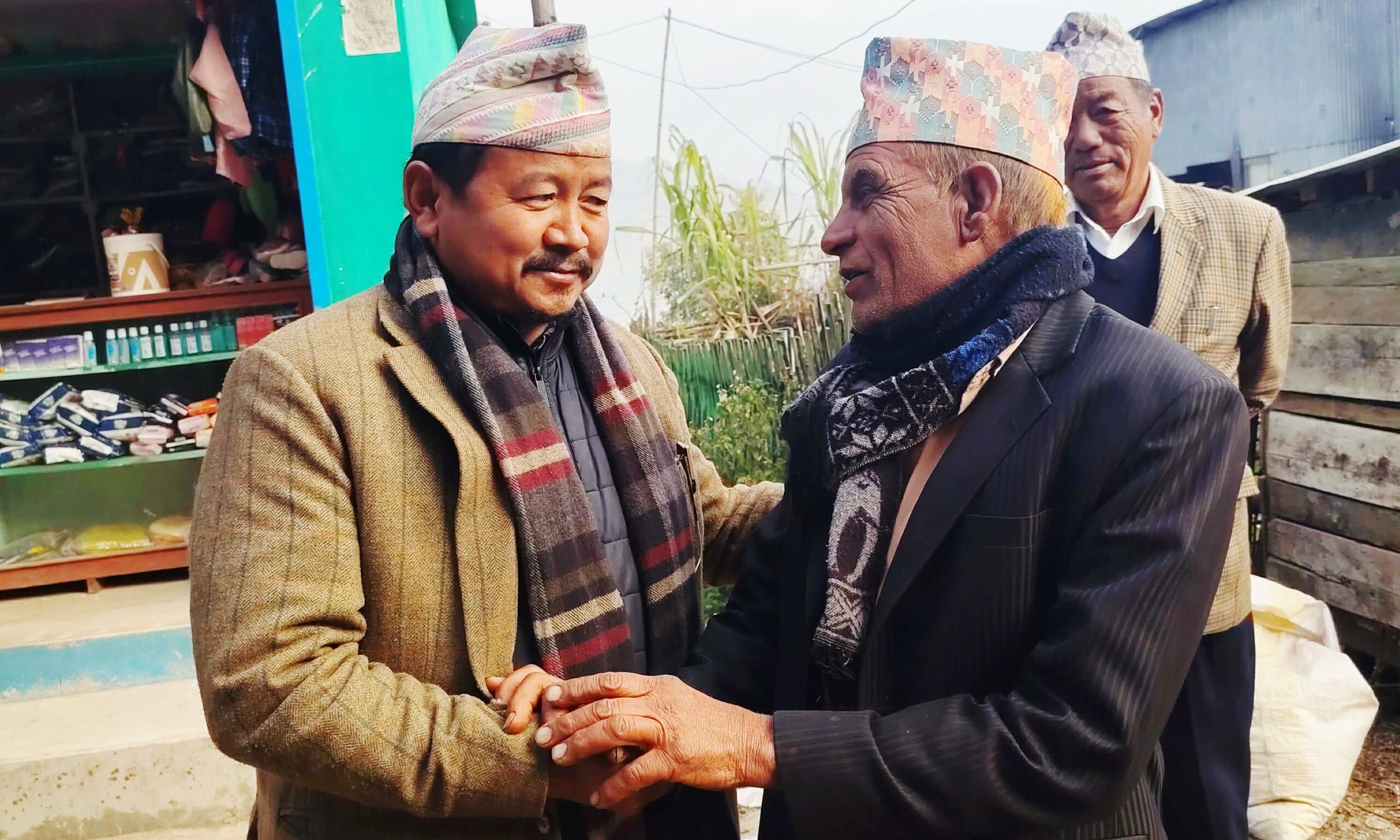 घरदैलोमा उम्मेदवार, मतदाताको एजेन्डामा विकास र रोजगारी